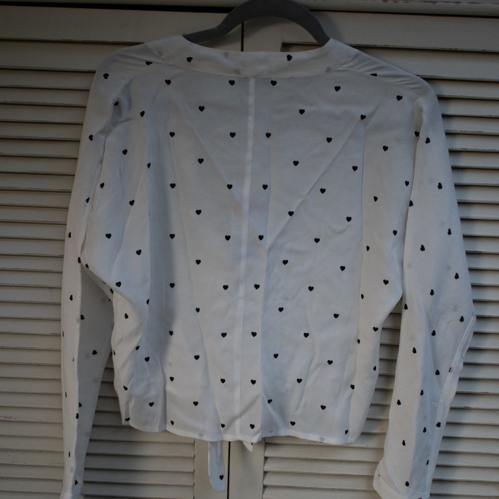 NWT Rails Sloan Tie Front Blouse Hearts Size XS - Picture 4 of 9